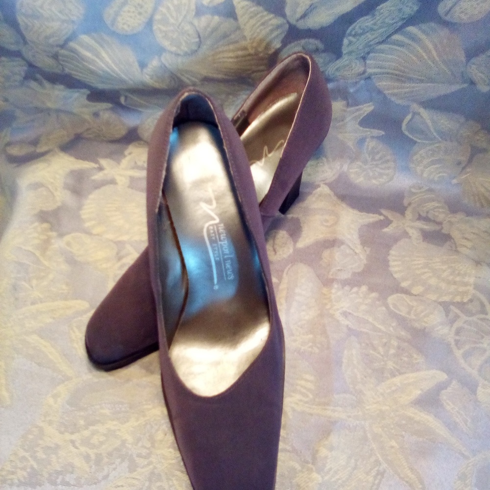 Newport News Heels